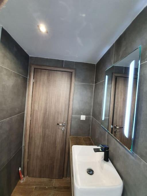 Rotonda Citycenter Two Rooms Apart.New Renovated! Thessaloniki Buitenkant foto